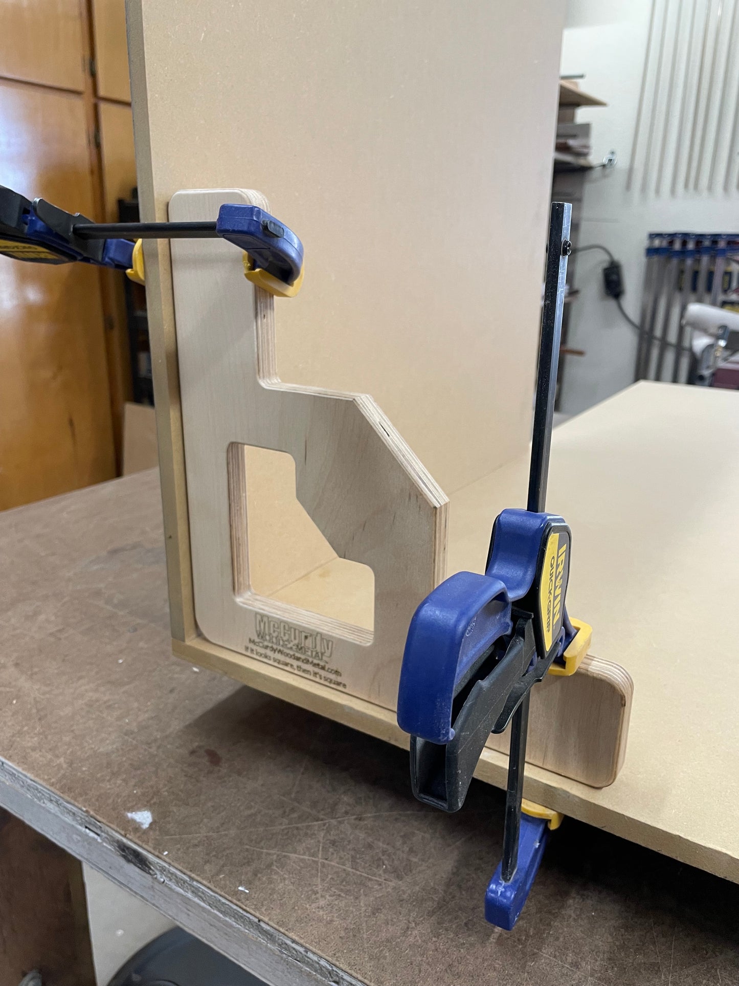 90 Degree Corner Clamping Speed Square